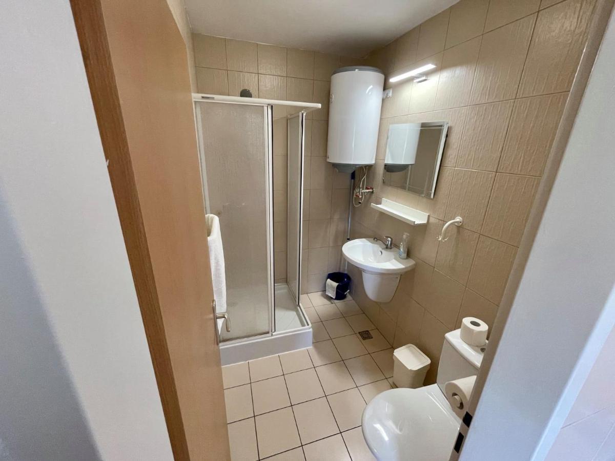 Holiday Village Сенец Экстерьер фото