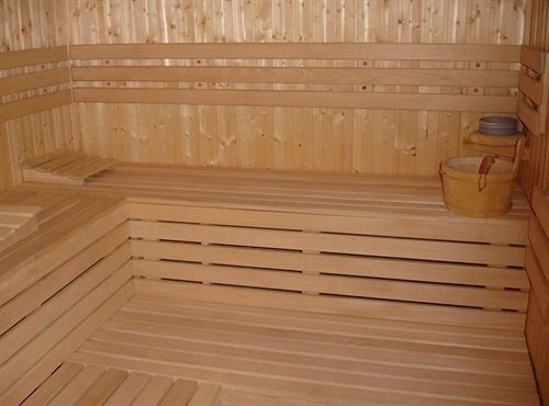Holiday Village Сенец Экстерьер фото