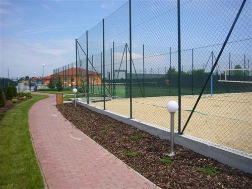 Holiday Village Сенец Экстерьер фото